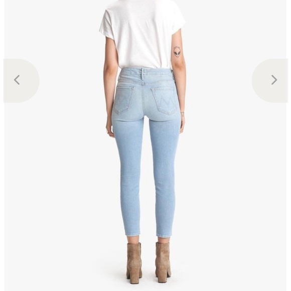 MOTHER Denim - MOTHER The Looker Crop Skinny Jeans in Fresh Catch Size 28